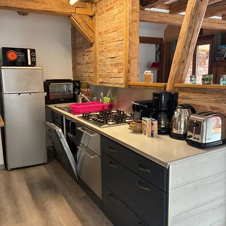 Le Grenier - Piscine Et *