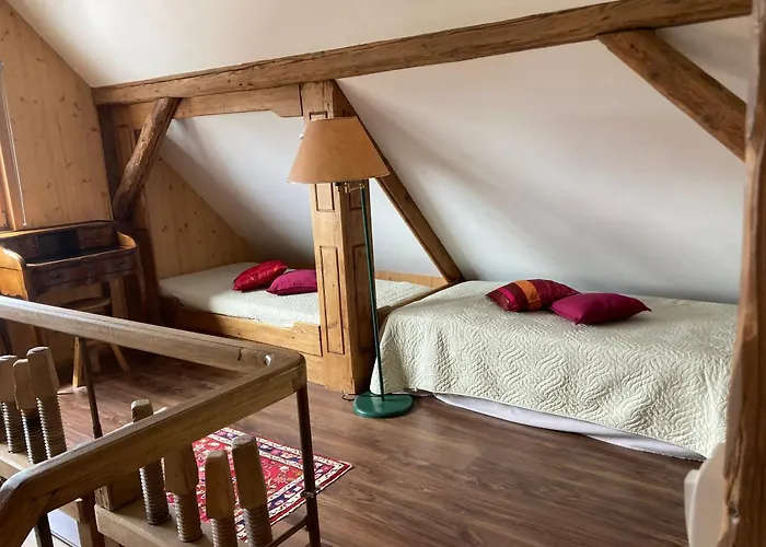 Le Grenier - Piscine Et *